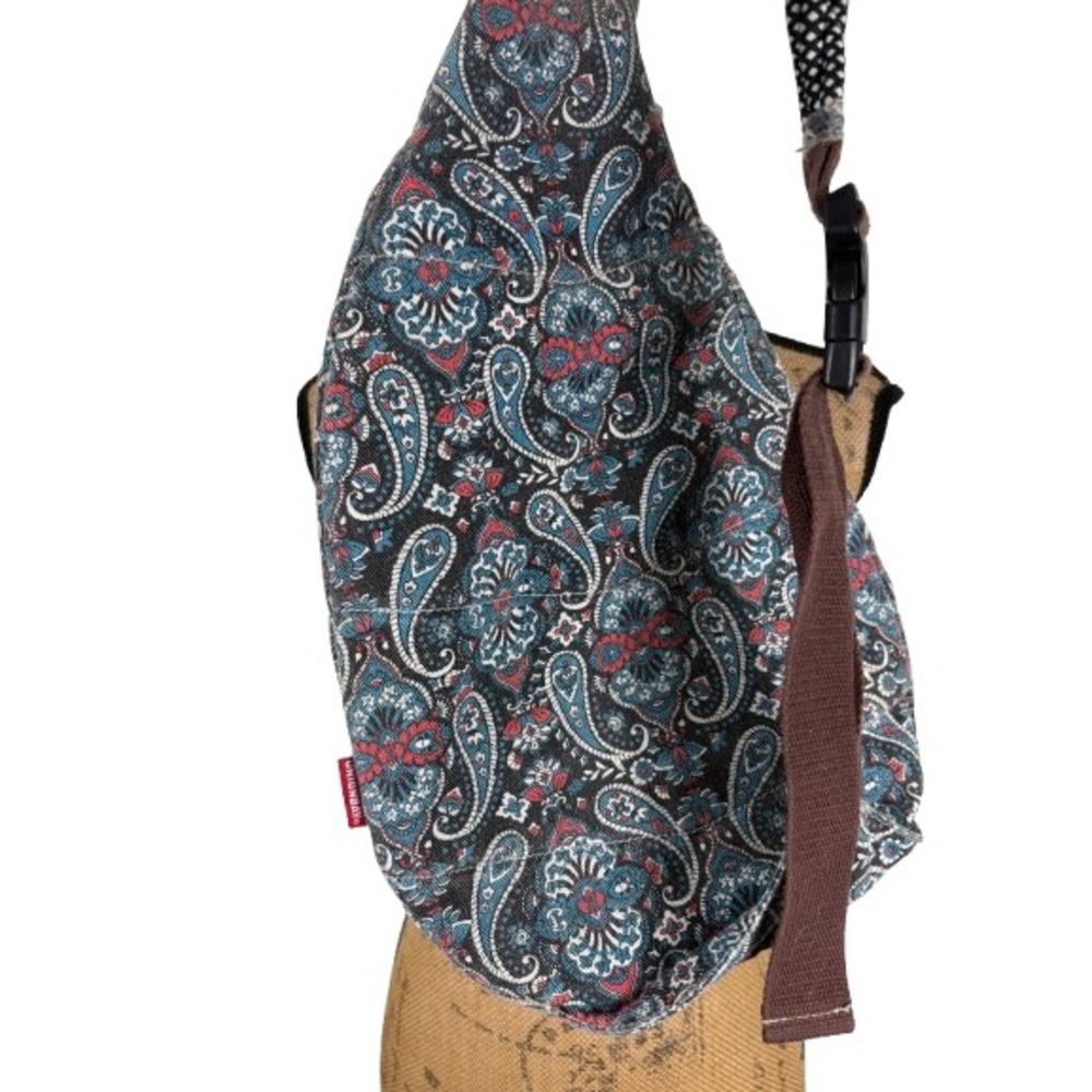 Unionbay Blue Paisley Cotton Canvas Sling Bag Adjustable One Shoulder Backpack - Picture 6 of 6